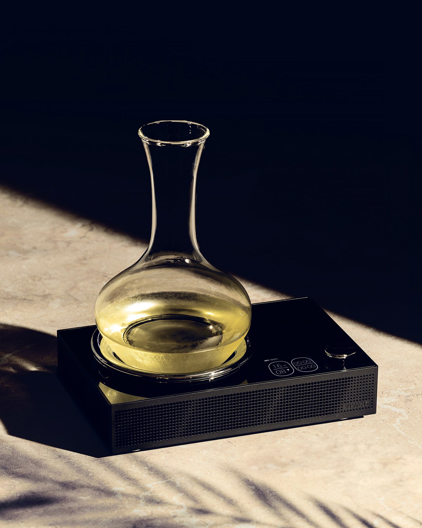 Titan 行動溫控醒酒器