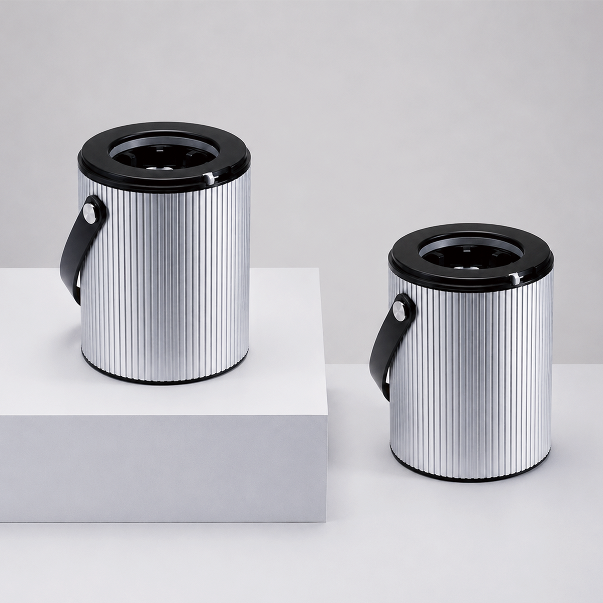 Lyra Silver 雙入組 — Multi-Fit™ 可調式冰鎮保冷器